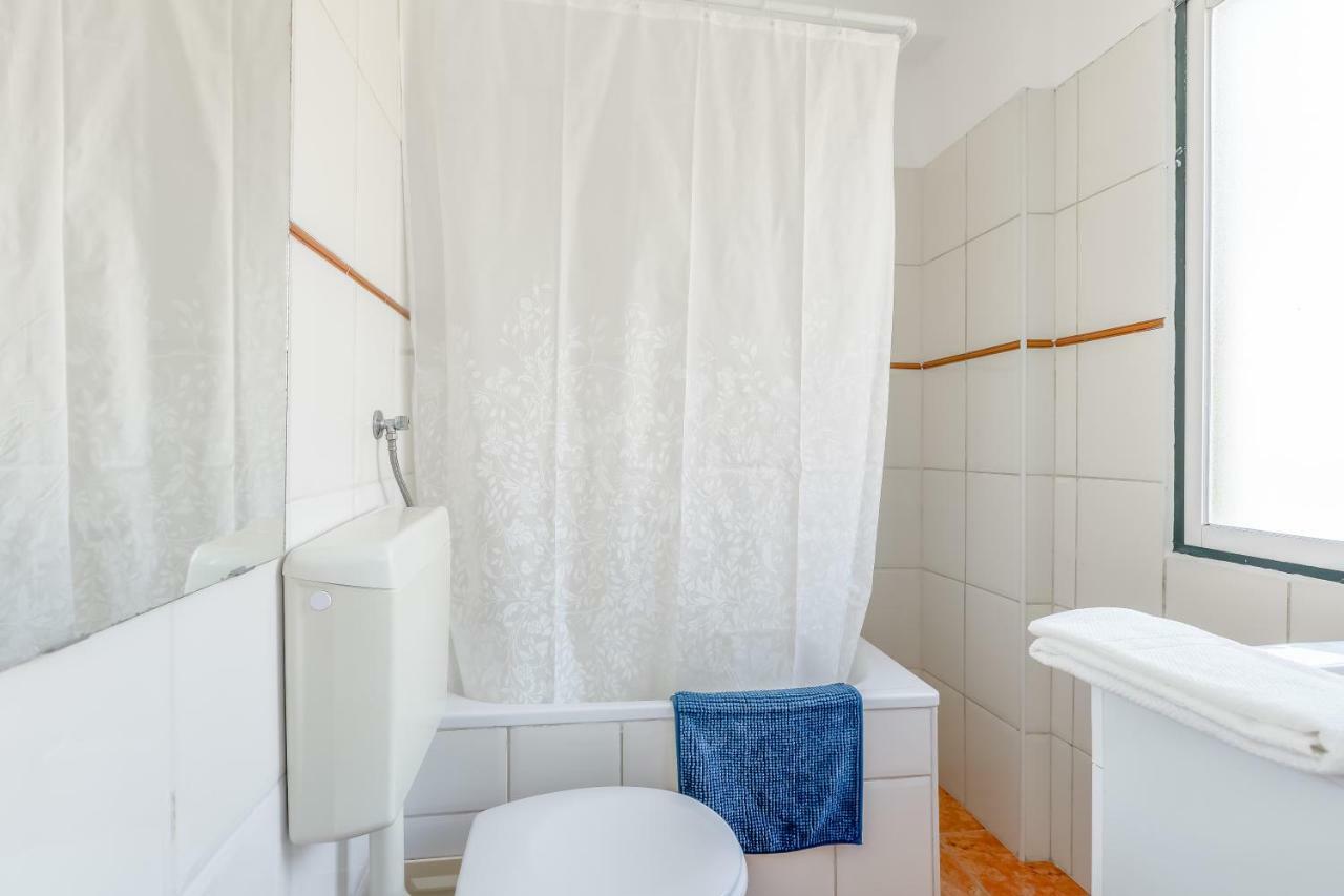 Alfama Spacious And Central Amazing Apartment, By Timecooler Lisbon Luaran gambar